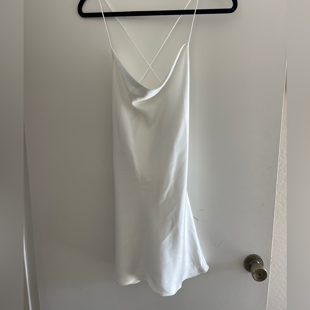 Zara Satin Effect Midi Dress. Whinier white. Size M